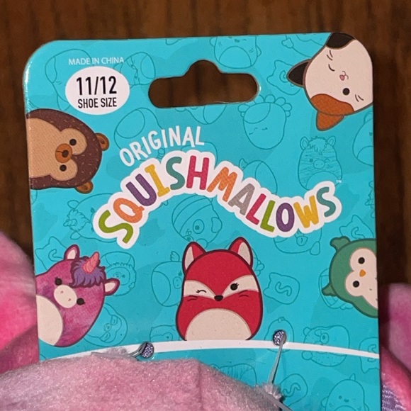 •SQUISHMALLOWS•NWT LOLA THE UNICORN PLUSH SLIPPERS SHOE SIZE 11/12 BERRY PURPLE - Picture 6 of 9